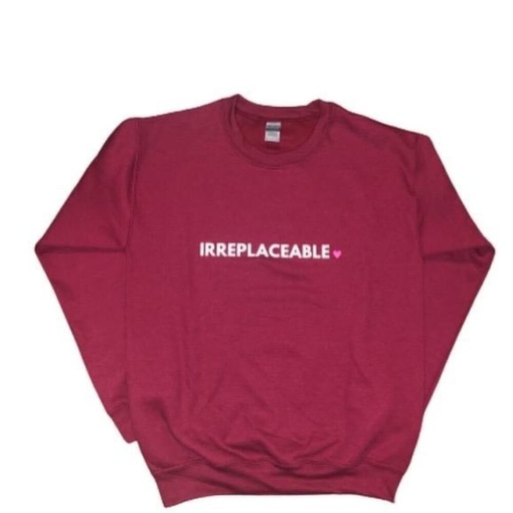 Gildan Long Sleeve Sweatshirt, Size Medium